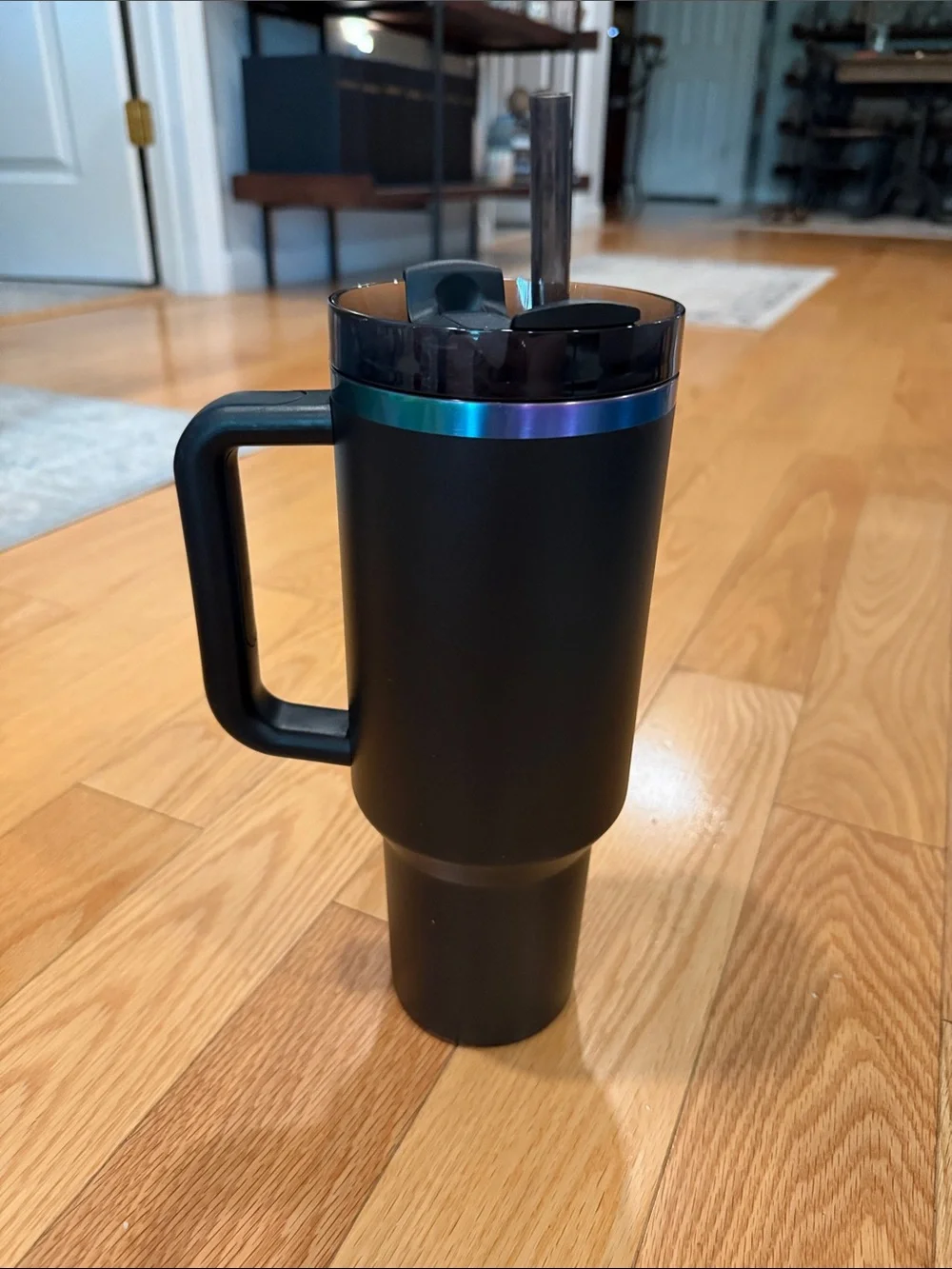 Stanley Black Chroma Quencher H2.0 Flowstate Tumbler - Picture 3 of 6